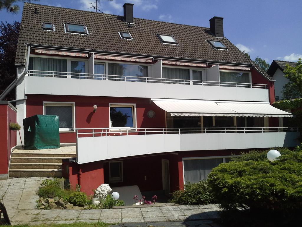 Haus Mariandl Hotel Dusseldorf Room photo